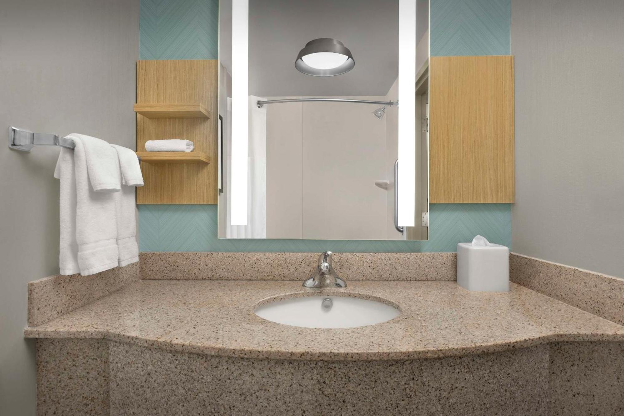 Hilton Garden Inn Raleigh Capital Blvd I-540 Zewnętrze zdjęcie