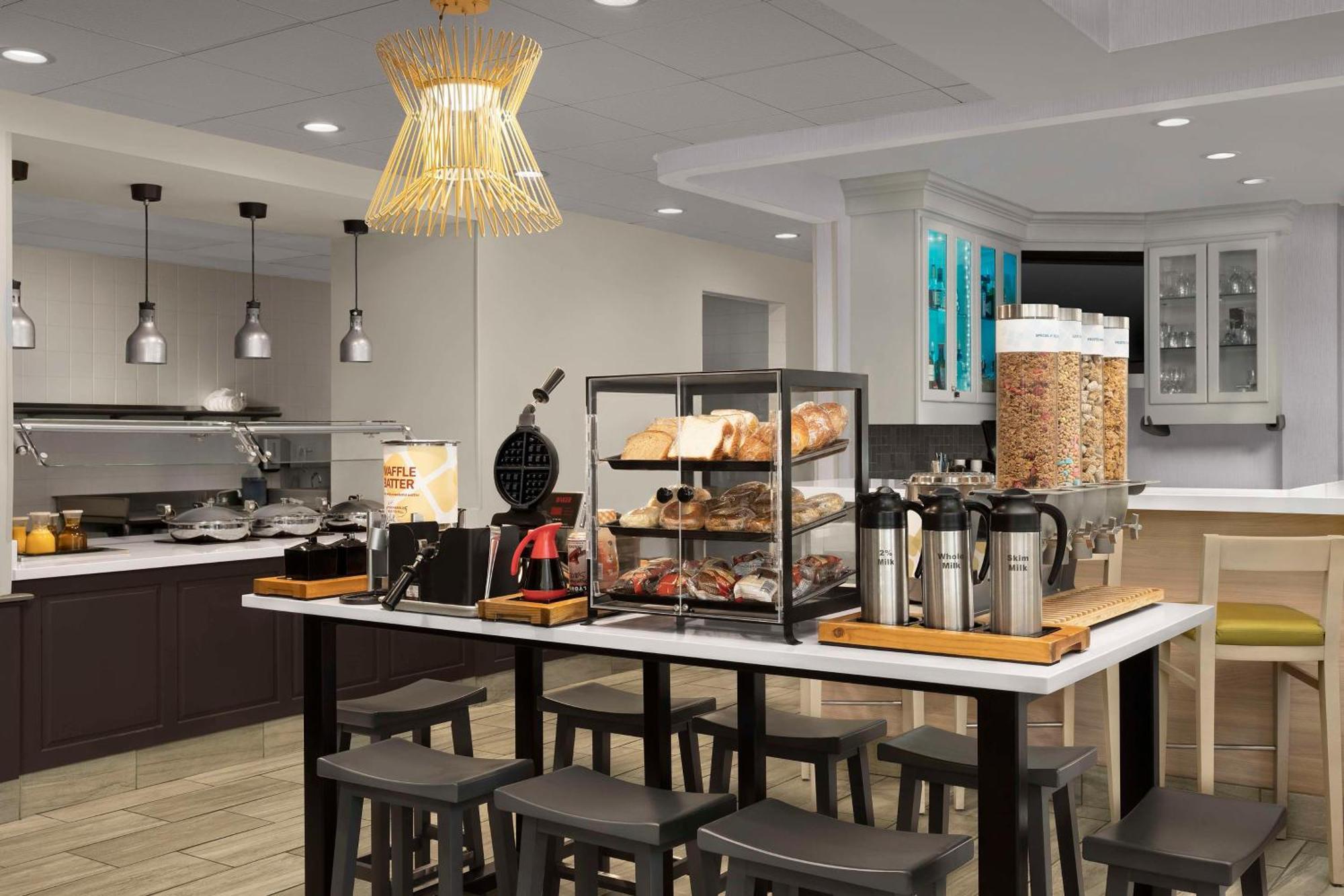 Hilton Garden Inn Raleigh Capital Blvd I-540 Zewnętrze zdjęcie
