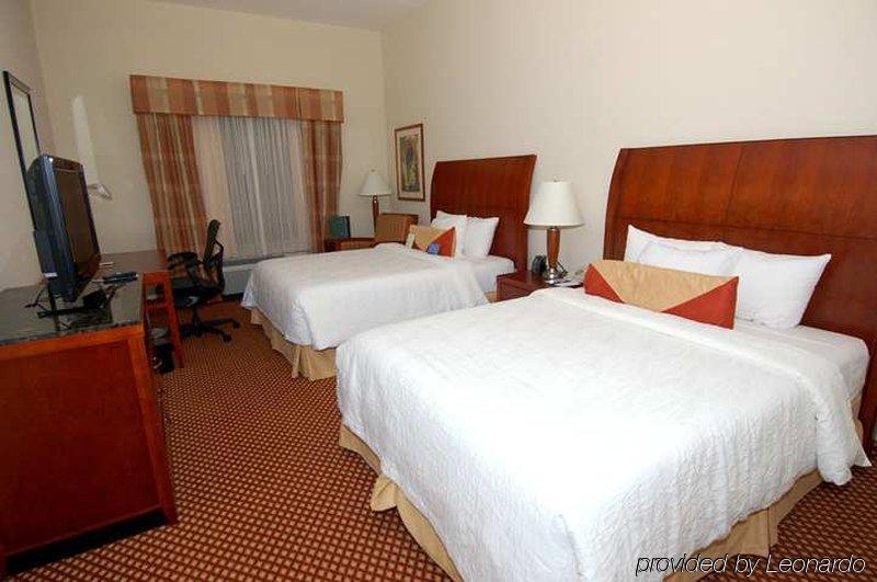 Hilton Garden Inn Raleigh Capital Blvd I-540 Zewnętrze zdjęcie