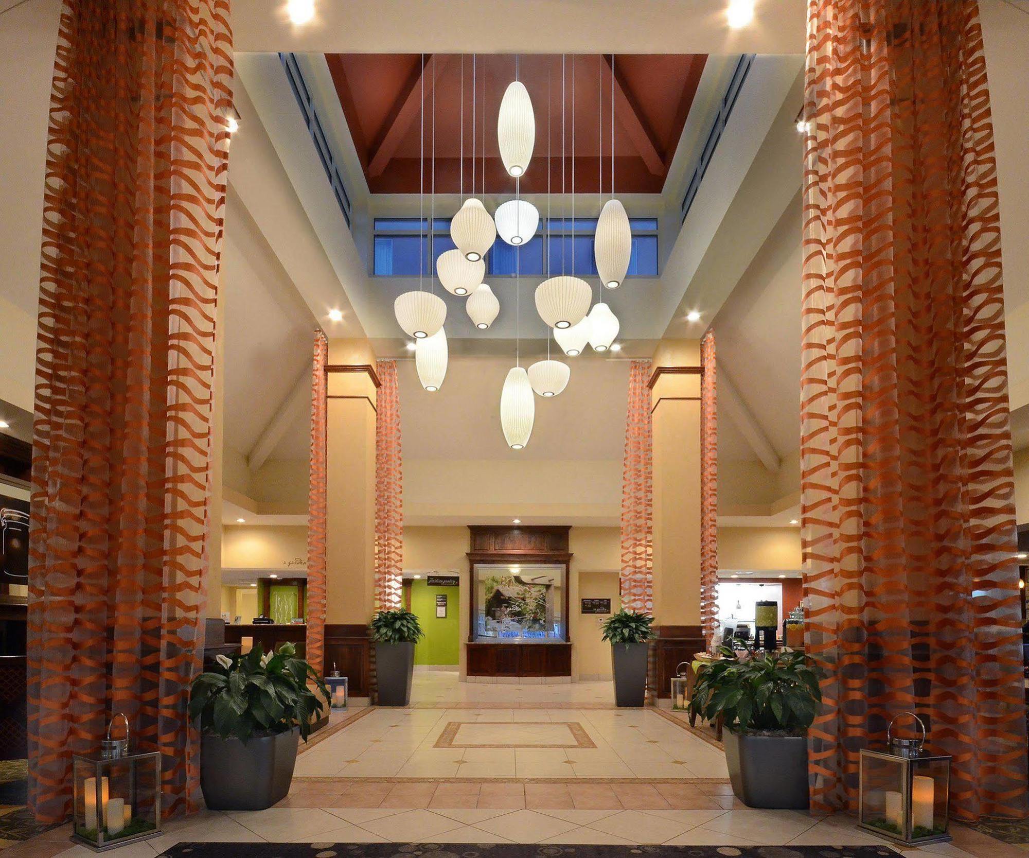 Hilton Garden Inn Raleigh Capital Blvd I-540 Zewnętrze zdjęcie